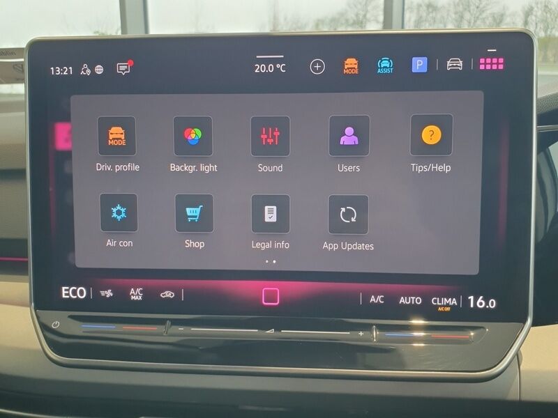 More views of Volkswagen Golf