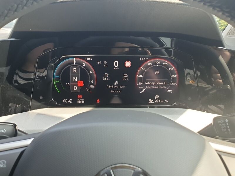 More views of Volkswagen Golf