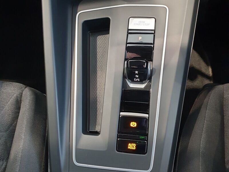 More views of Volkswagen Golf