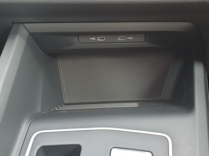 More views of Volkswagen Golf