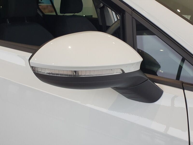 More views of Volkswagen Golf