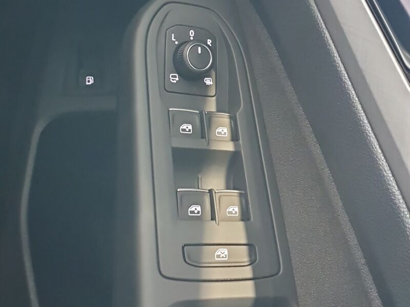 More views of Volkswagen Golf