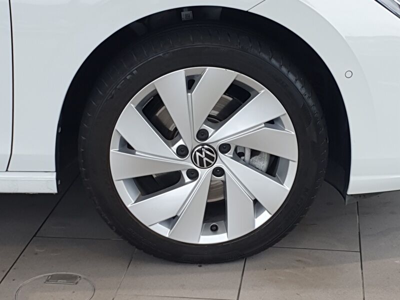 More views of Volkswagen Golf