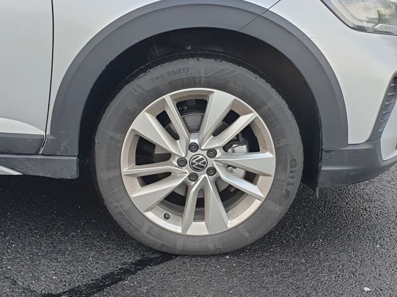 More views of Volkswagen Taigo