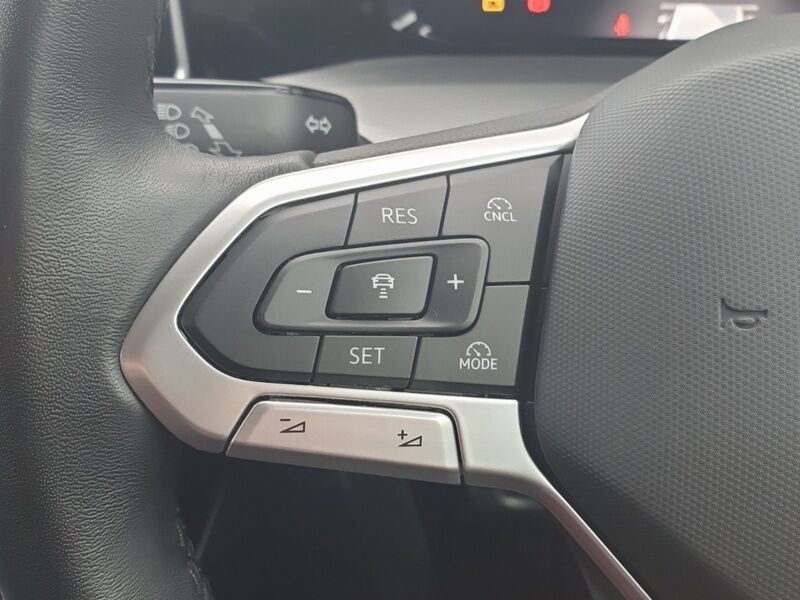 More views of Volkswagen Golf