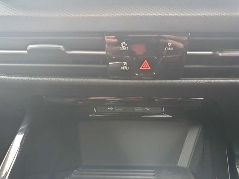 More views of Volkswagen Golf