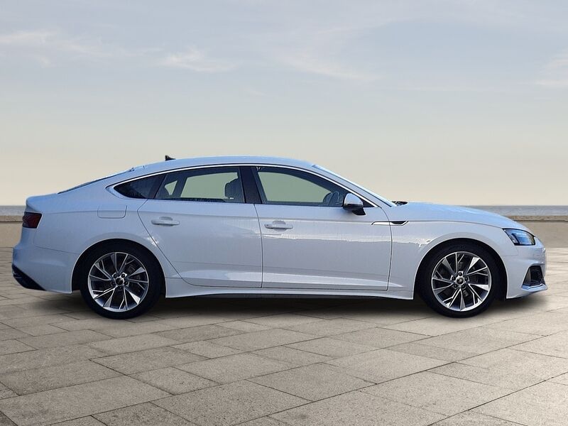 More views of Audi A5