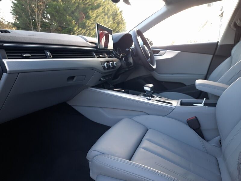 More views of Audi A5