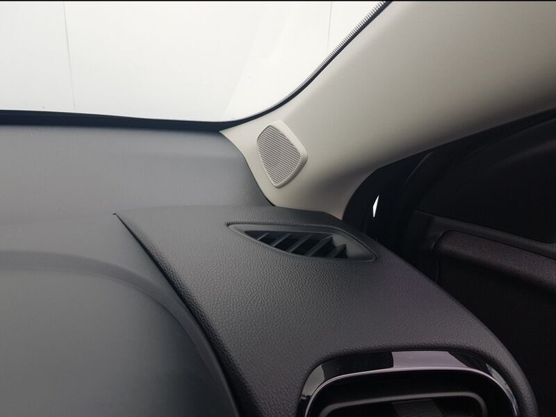 More views of Mazda Mazda2