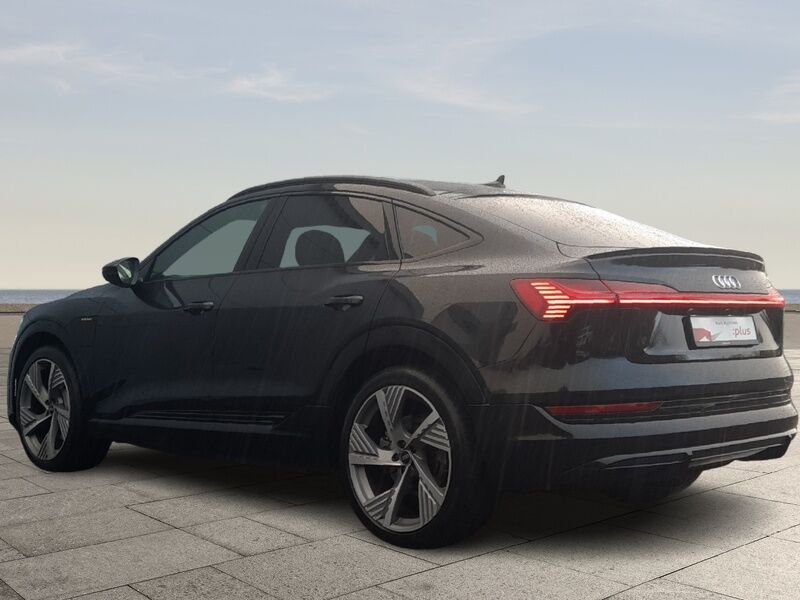 More views of Audi e-tron