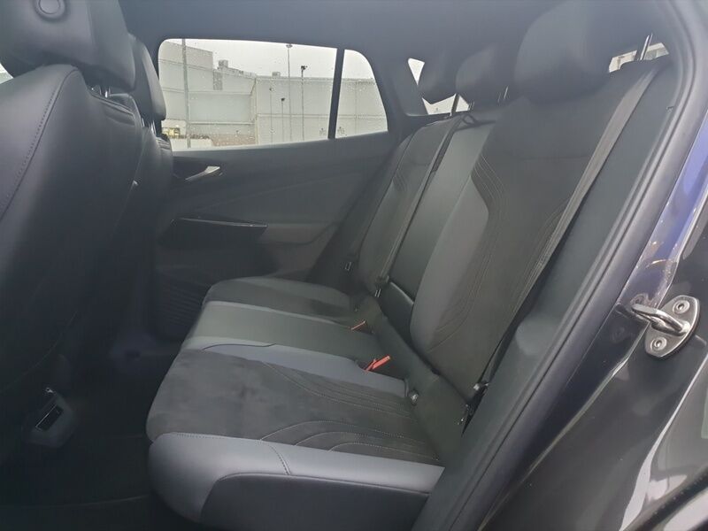 More views of Volkswagen ID.4