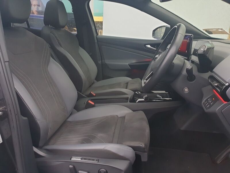 More views of Volkswagen ID.4