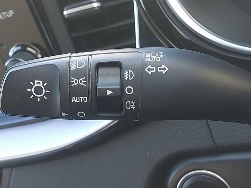 More views of Kia XCeed