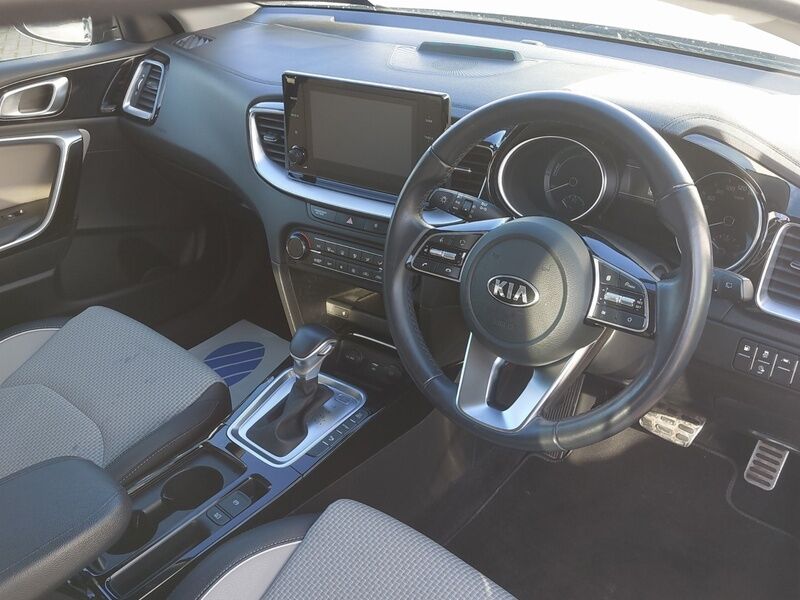 More views of Kia XCeed