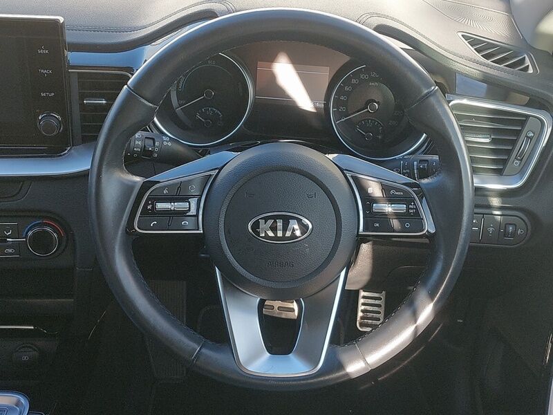 More views of Kia XCeed