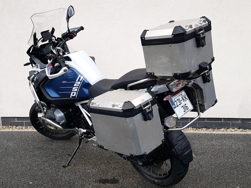 More views of BMW R 1250