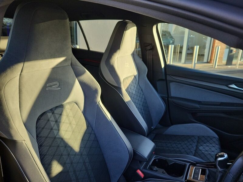 More views of Volkswagen Golf