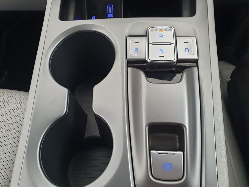 More views of Hyundai KONA