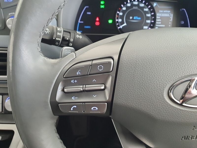 More views of Hyundai KONA