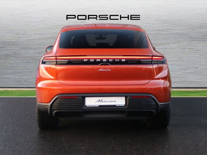 More views of Porsche Macan