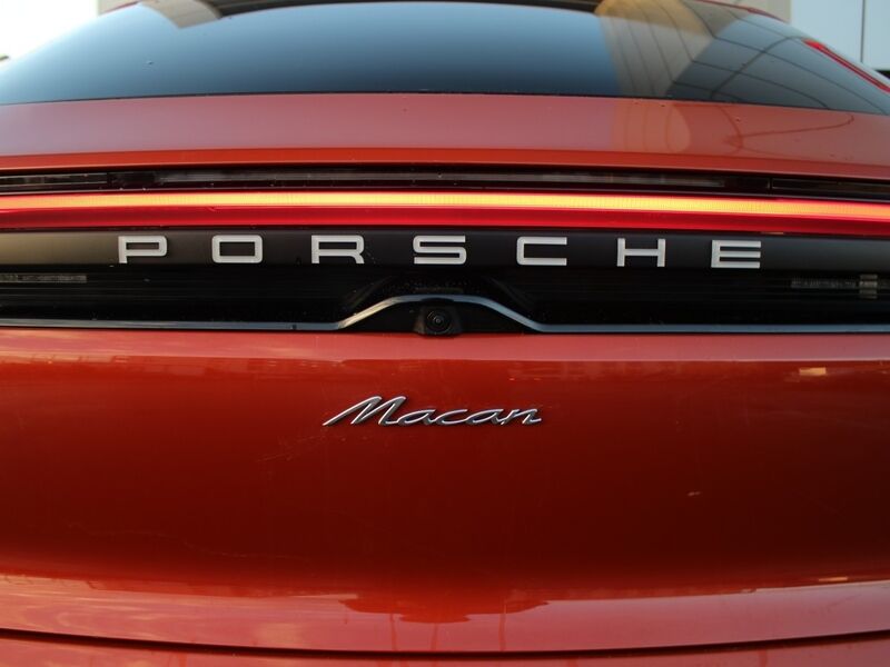 More views of Porsche Macan