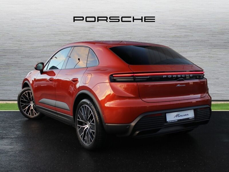 More views of Porsche Macan