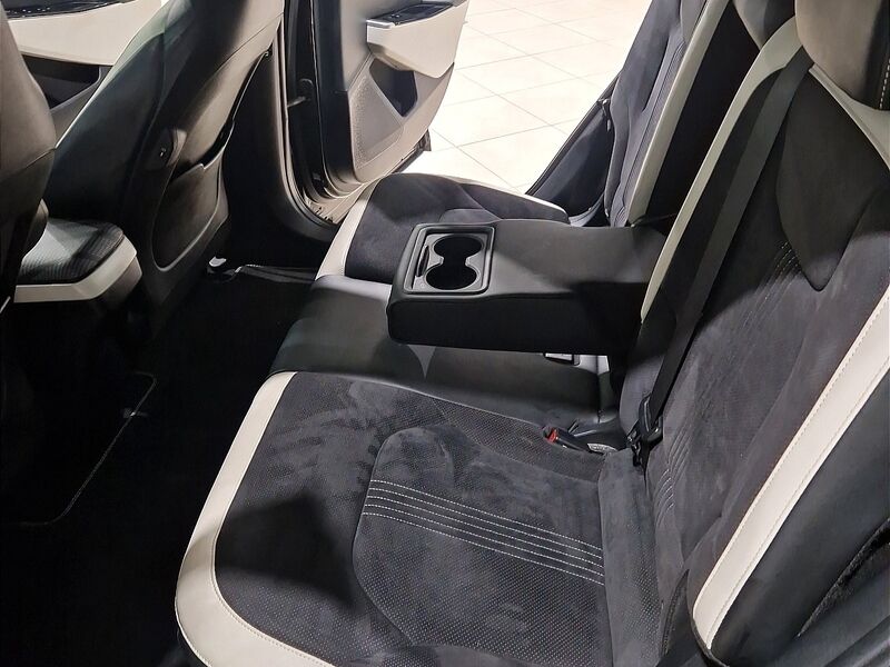 More views of Kia EV6