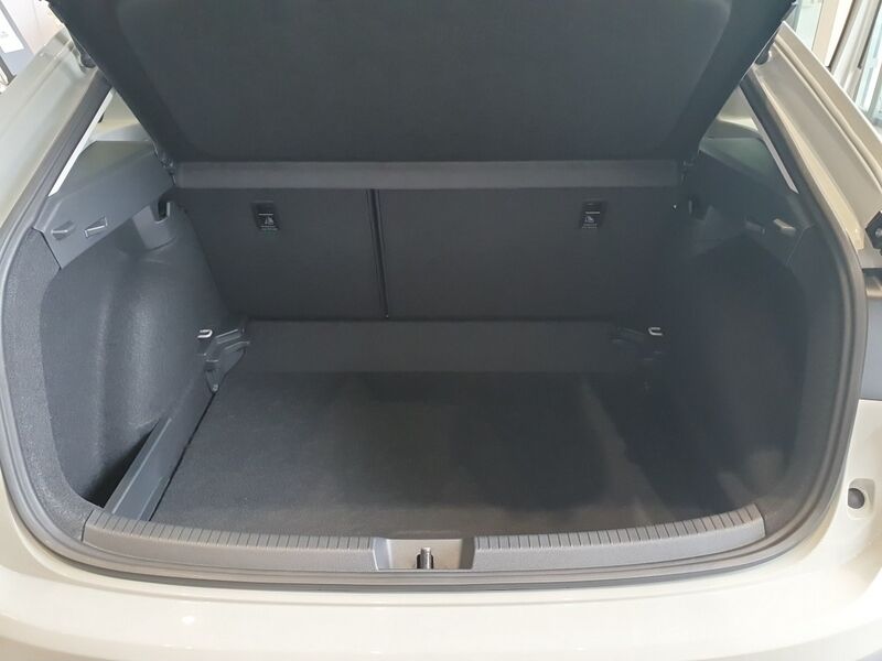 More views of Volkswagen Taigo