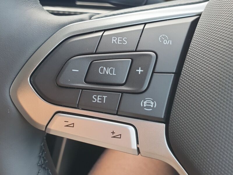 More views of Volkswagen Taigo