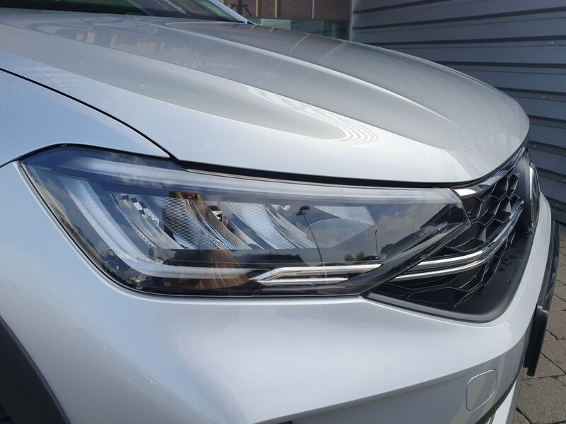 More views of Volkswagen Taigo