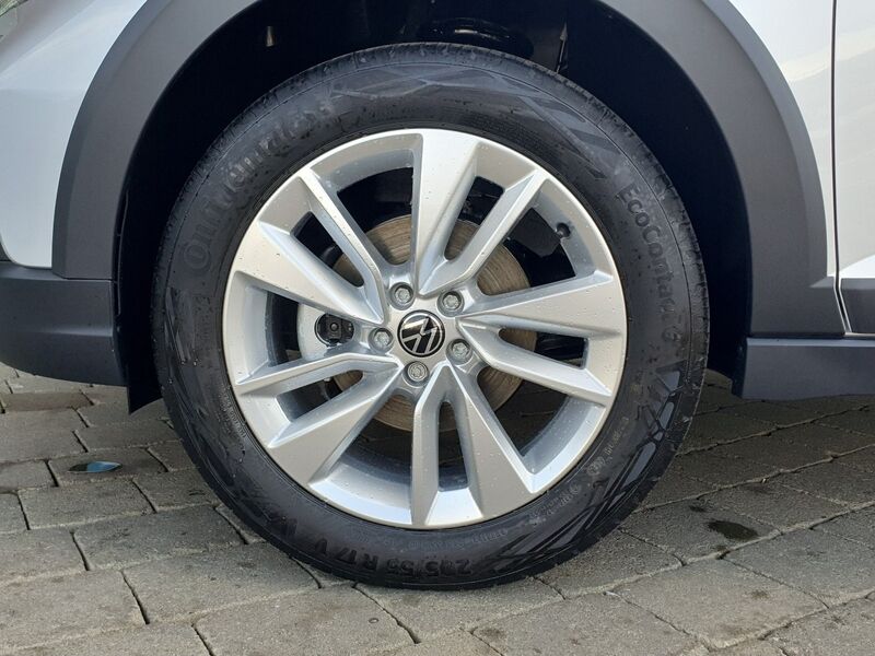 More views of Volkswagen Taigo