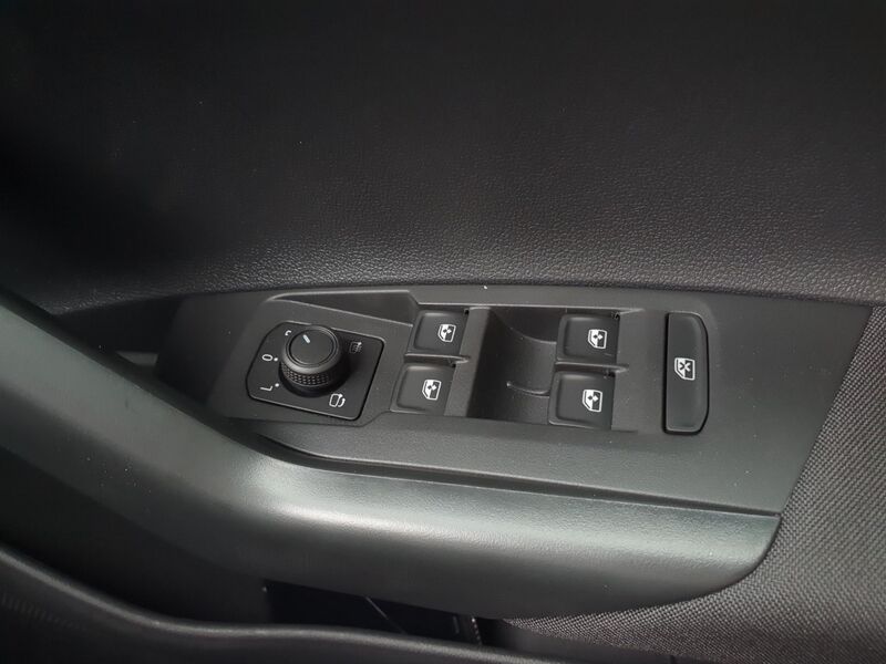 More views of Volkswagen Polo