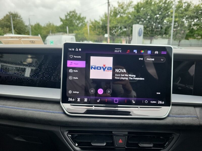 More views of Volkswagen Tayron