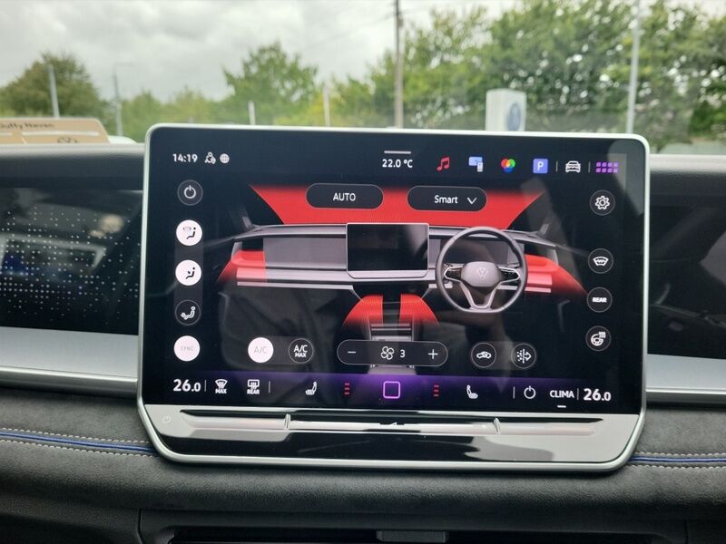 More views of Volkswagen Tayron