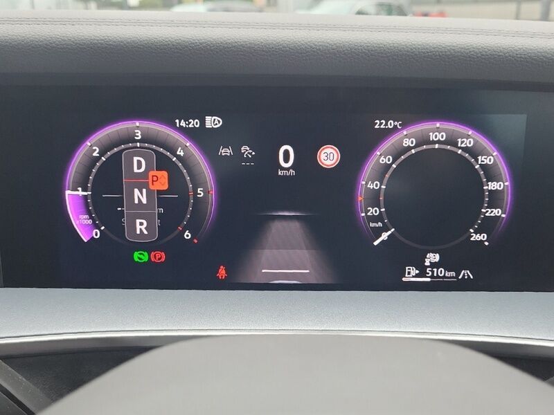 More views of Volkswagen Tayron