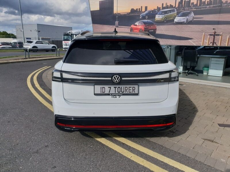 More views of Volkswagen ID.7