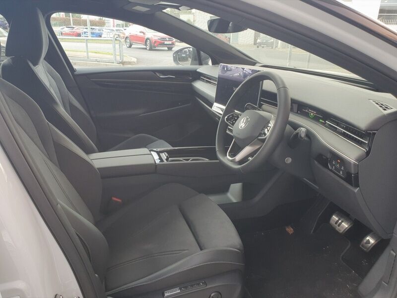 More views of Volkswagen ID.7