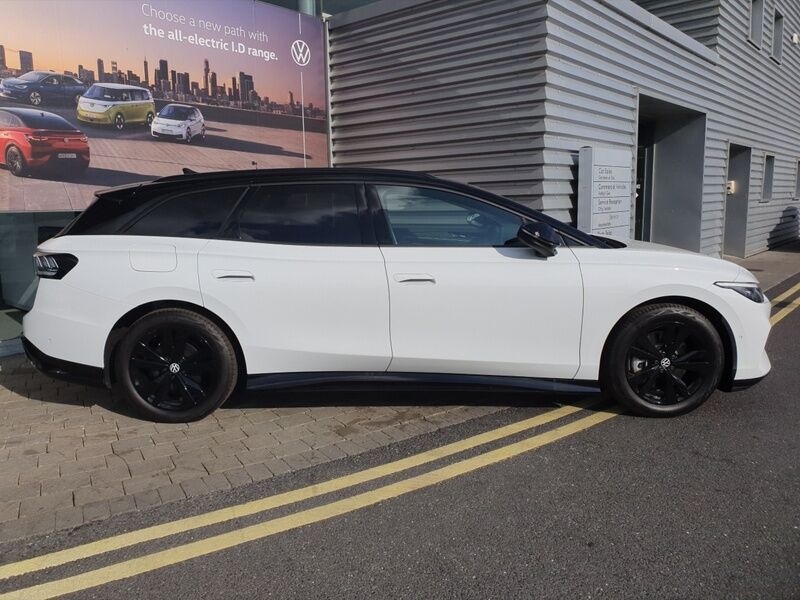 More views of Volkswagen ID.7