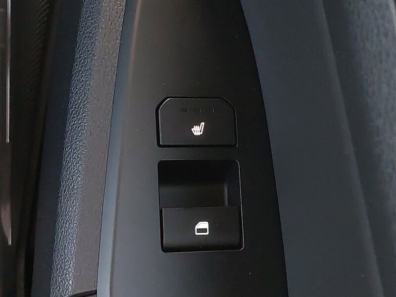 More views of Kia Sportage