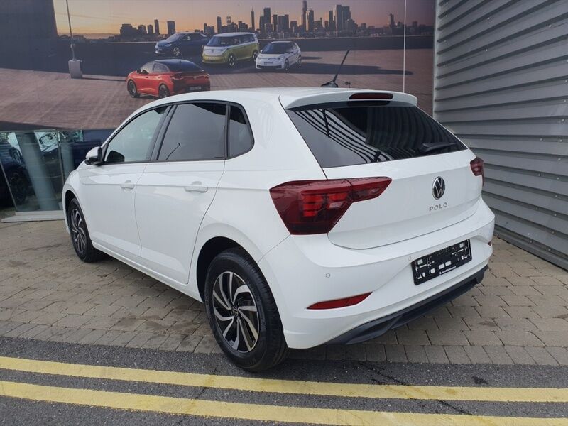More views of Volkswagen Polo
