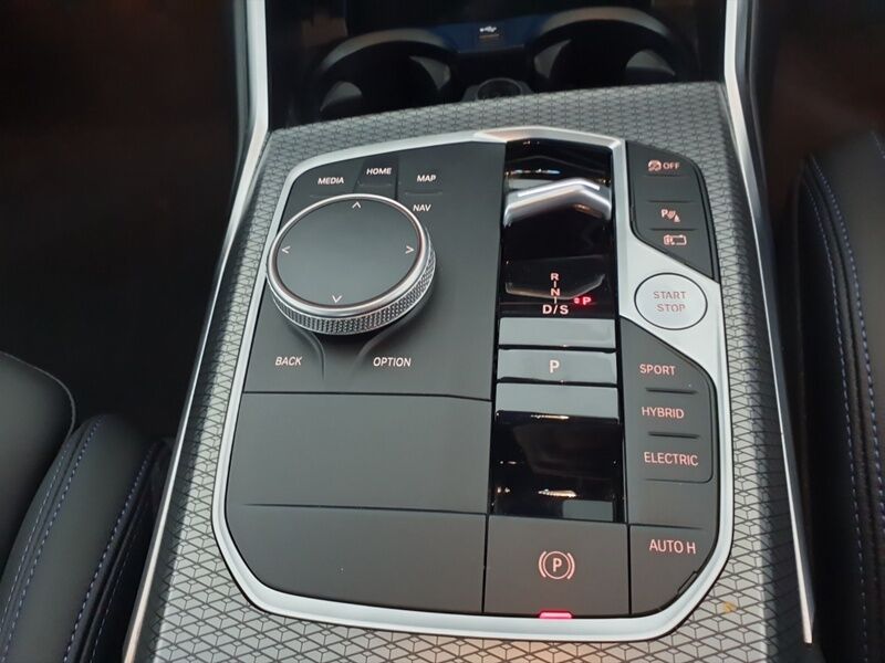 More views of BMW 3-Series