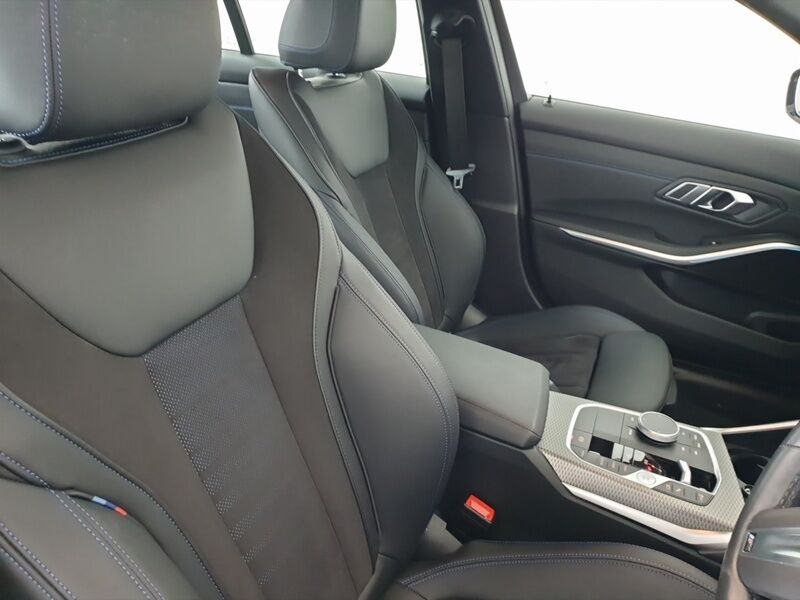 More views of BMW 3-Series