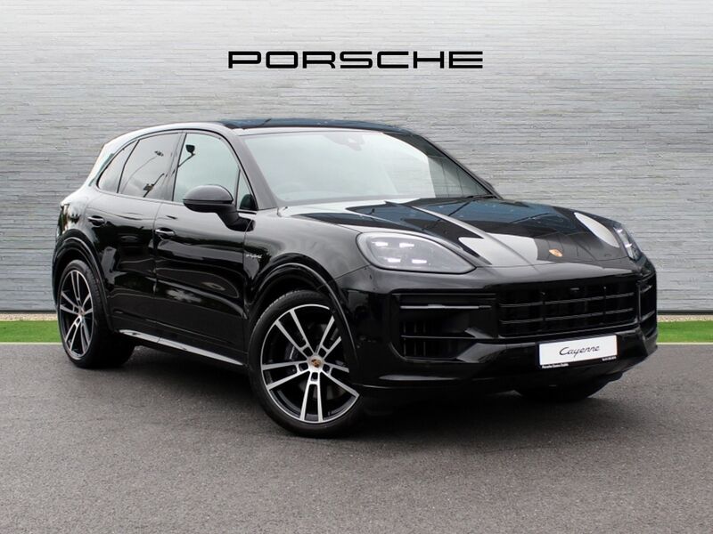 More views of Porsche Cayenne