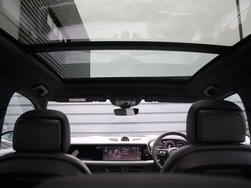 More views of Porsche Cayenne