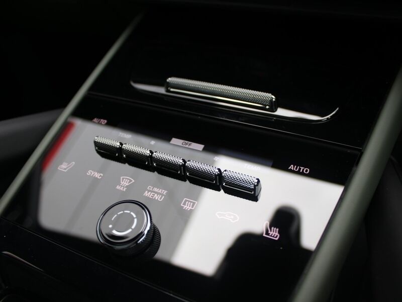 More views of Porsche Cayenne