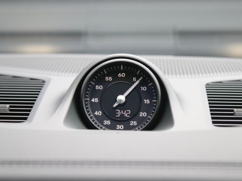 More views of Porsche Cayenne