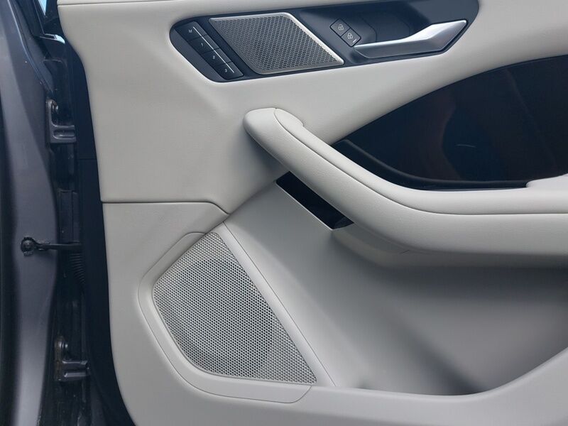 More views of Jaguar I-Pace