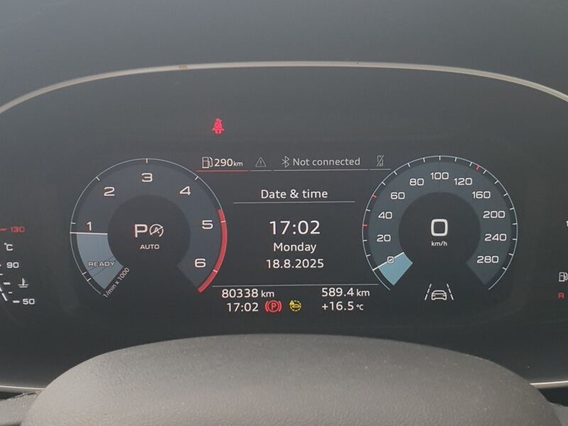 More views of Audi Q3