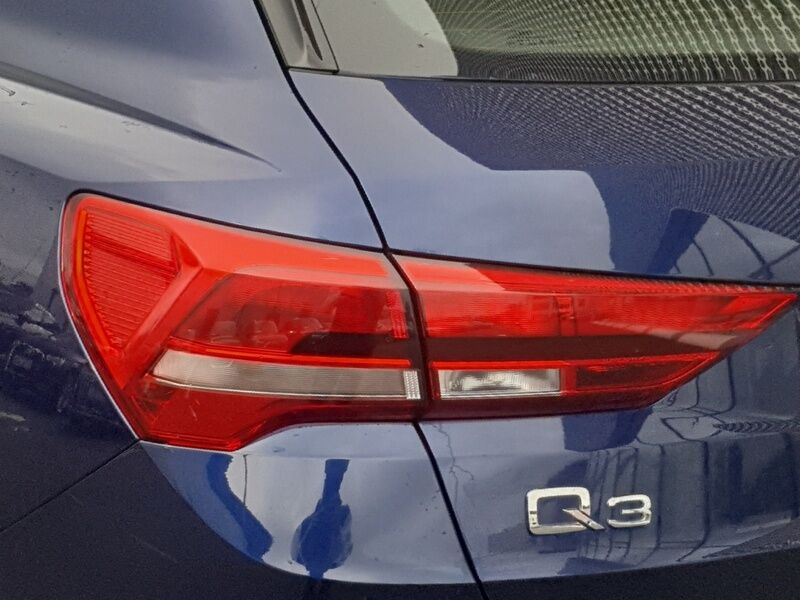 More views of Audi Q3