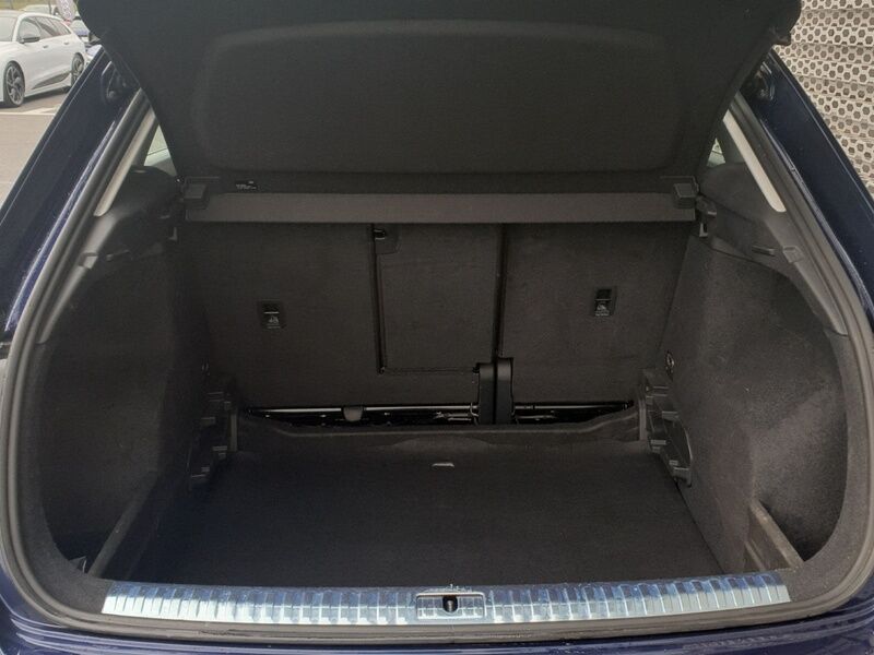 More views of Audi Q3